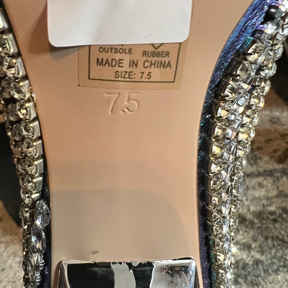 AZALEA WANG Sparkling Silver and Blue Women's Heels - Picture 7 of 7